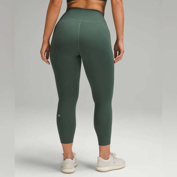 B-Lululemon Wunder Train Contour Fit High-Rise Tight 25"
Dark Forest - Picture 1 of 6